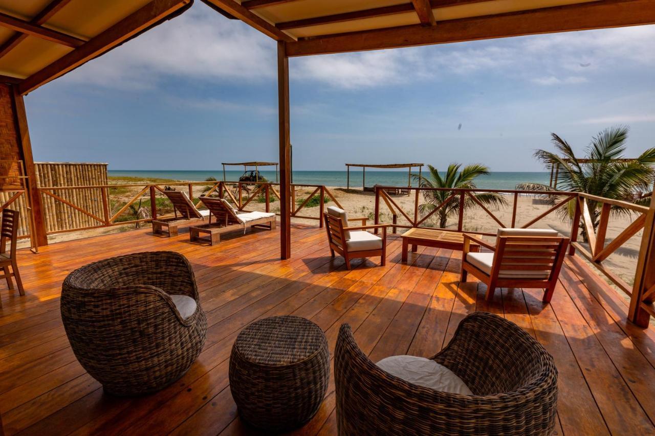 Hotel Punta Camaron Bungalows & Suites ソリトス エクステリア 写真
