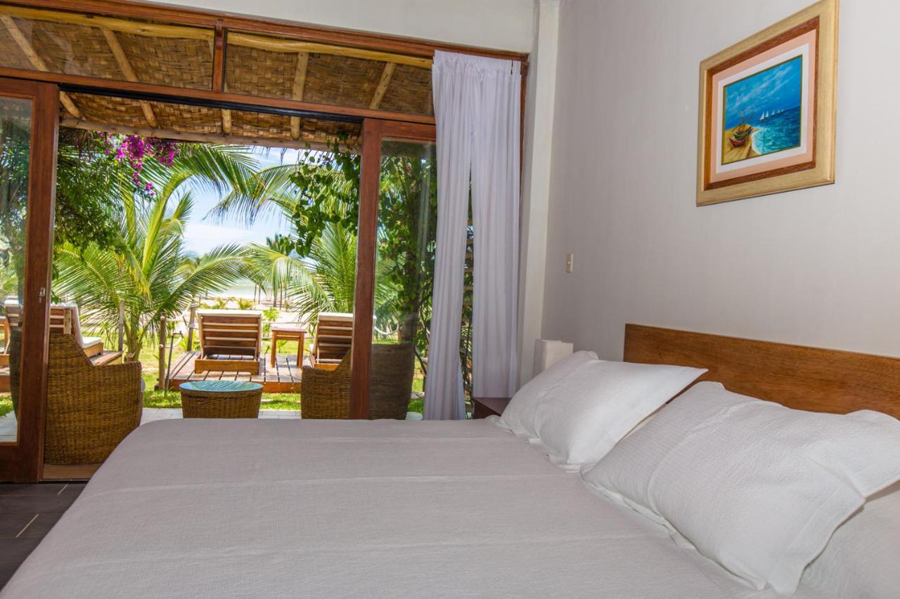 Hotel Punta Camaron Bungalows & Suites ソリトス エクステリア 写真