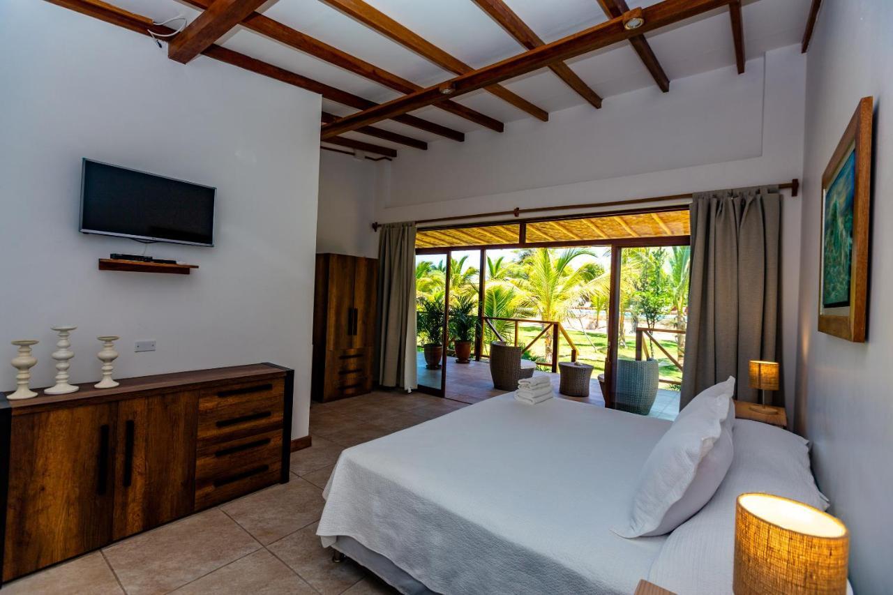 Hotel Punta Camaron Bungalows & Suites ソリトス エクステリア 写真