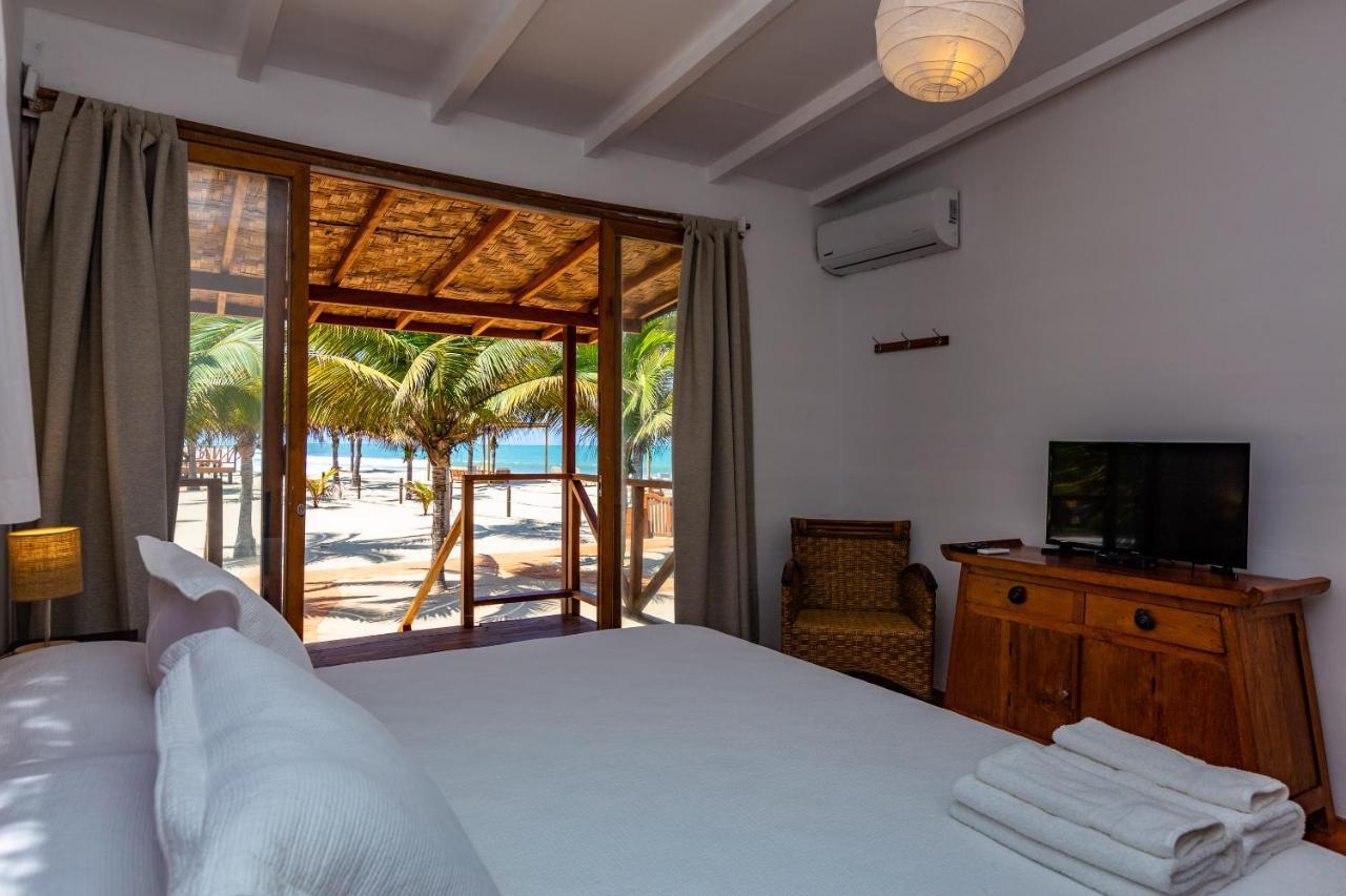 Hotel Punta Camaron Bungalows & Suites ソリトス エクステリア 写真