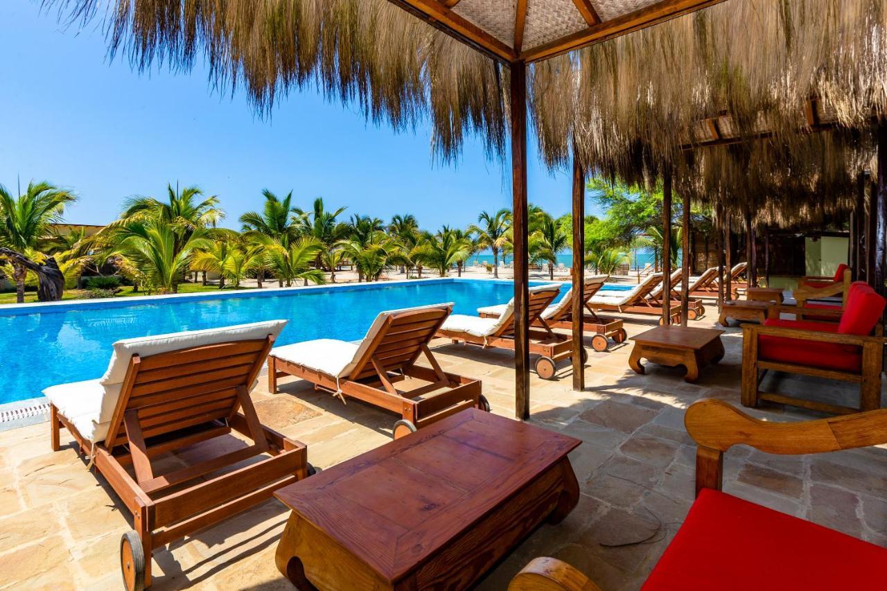 Hotel Punta Camaron Bungalows & Suites ソリトス エクステリア 写真