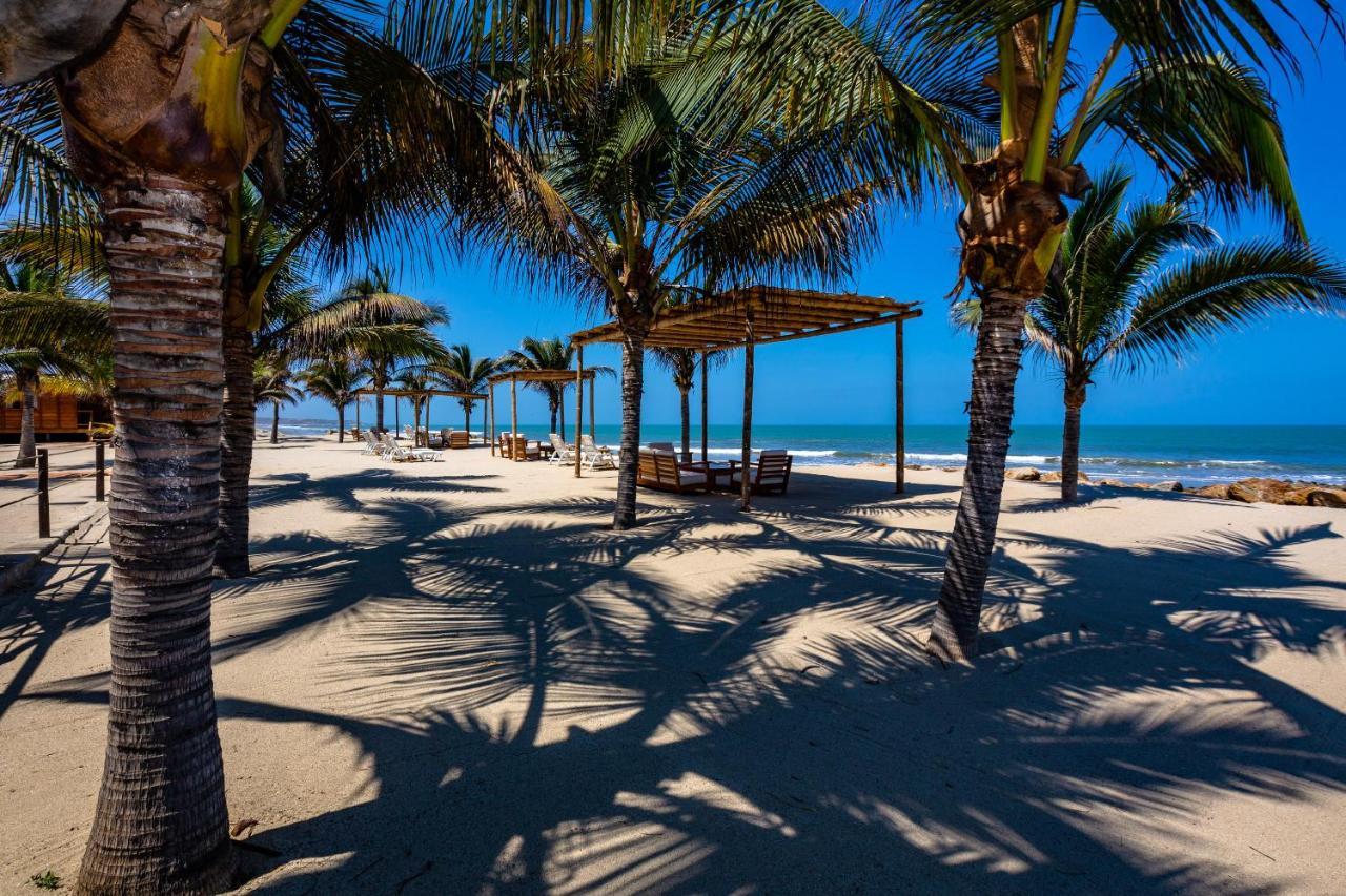 Bungalows & Suites Punta Camaron ソリトス エクステリア 写真